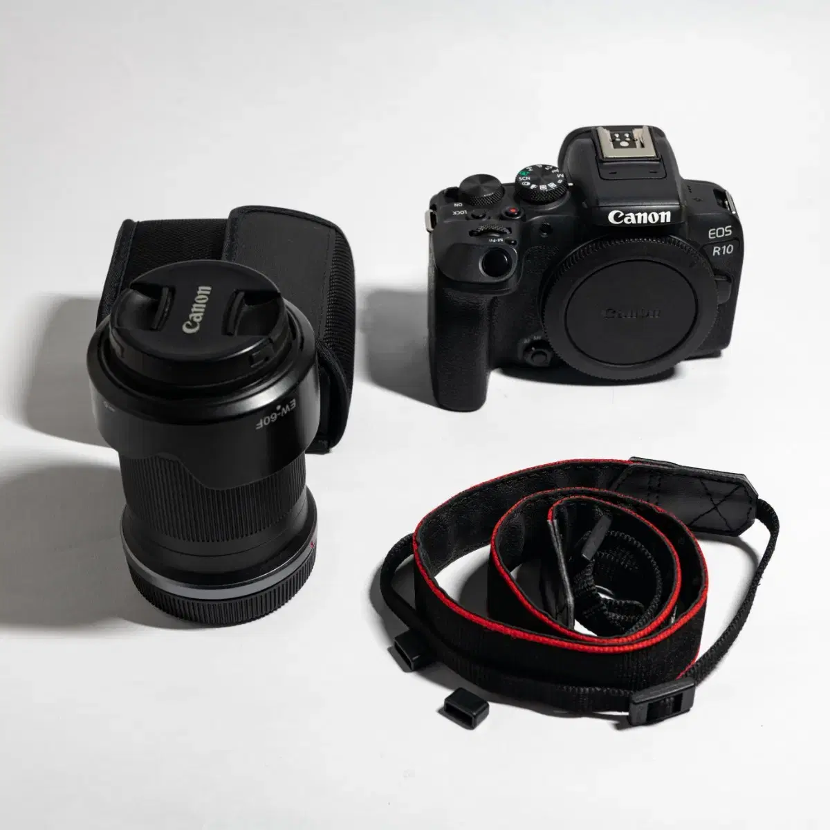 캐논 EOS R10 + RF 18-150 kit 판매합니다