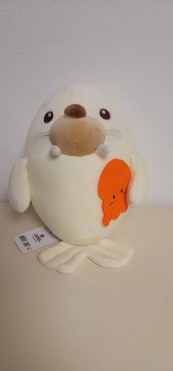 (새상품)  대왕 오징어 든 물개 30cm 인형 팝니다