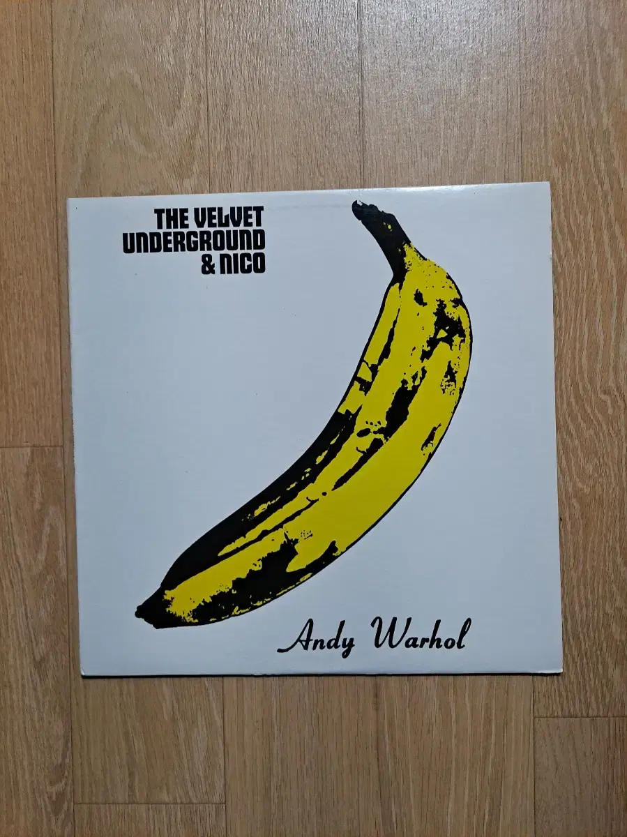 VELVET UNDERGROUND & NICO