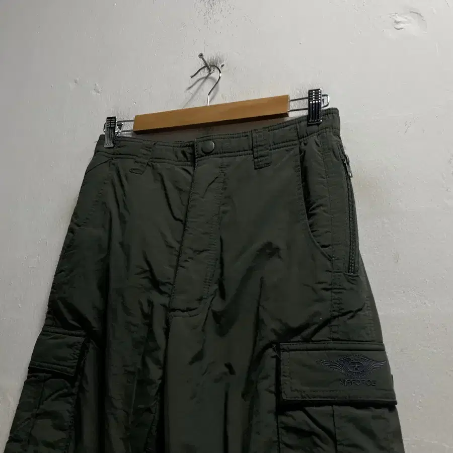 30-32 AIR FORCE WIND FACE 기모 카고 밴딩 조거팬츠