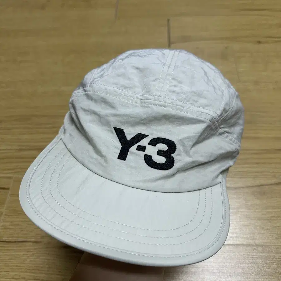 Y-3 러닝 캡 베이지 크림