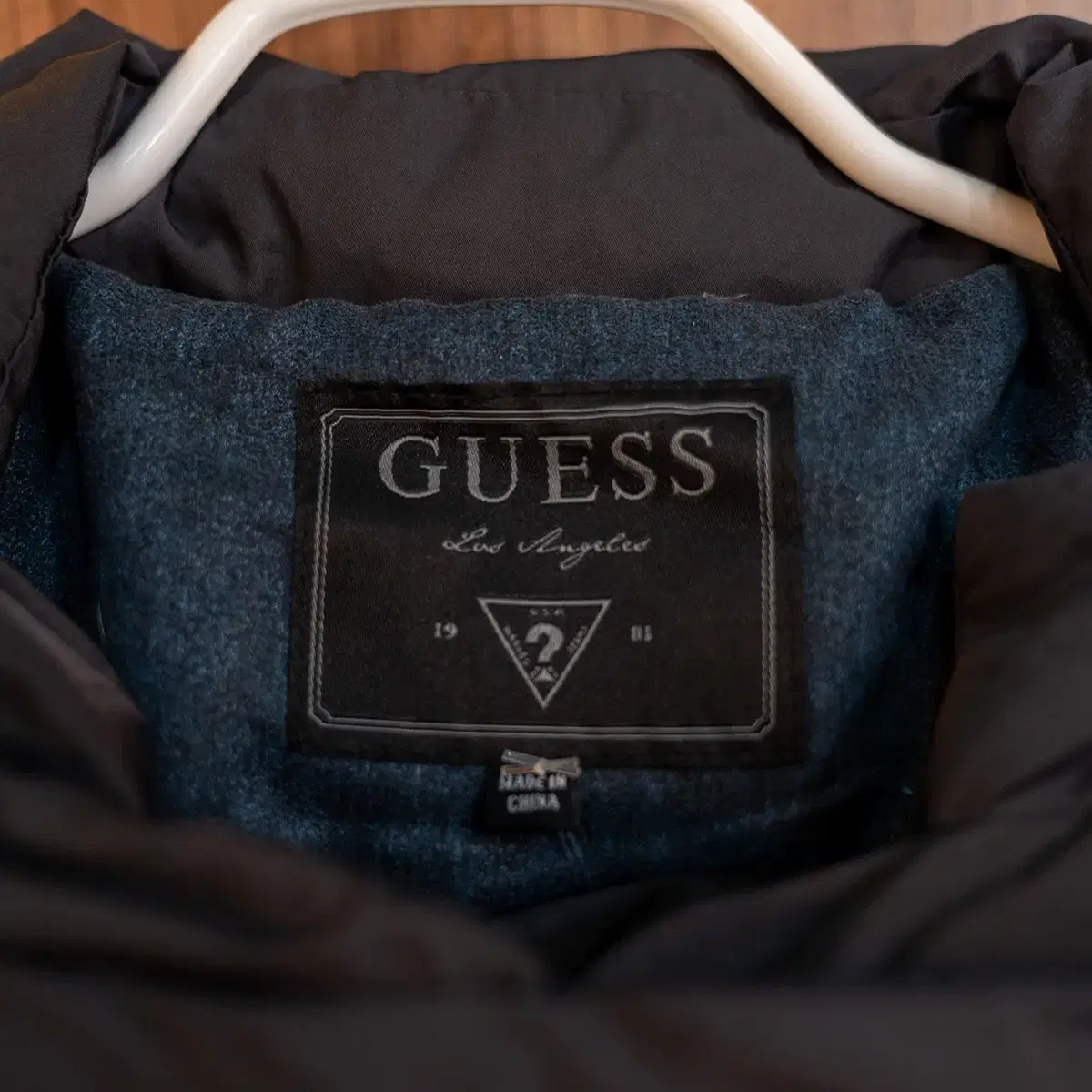 여성패딩 GUESS S사이즈