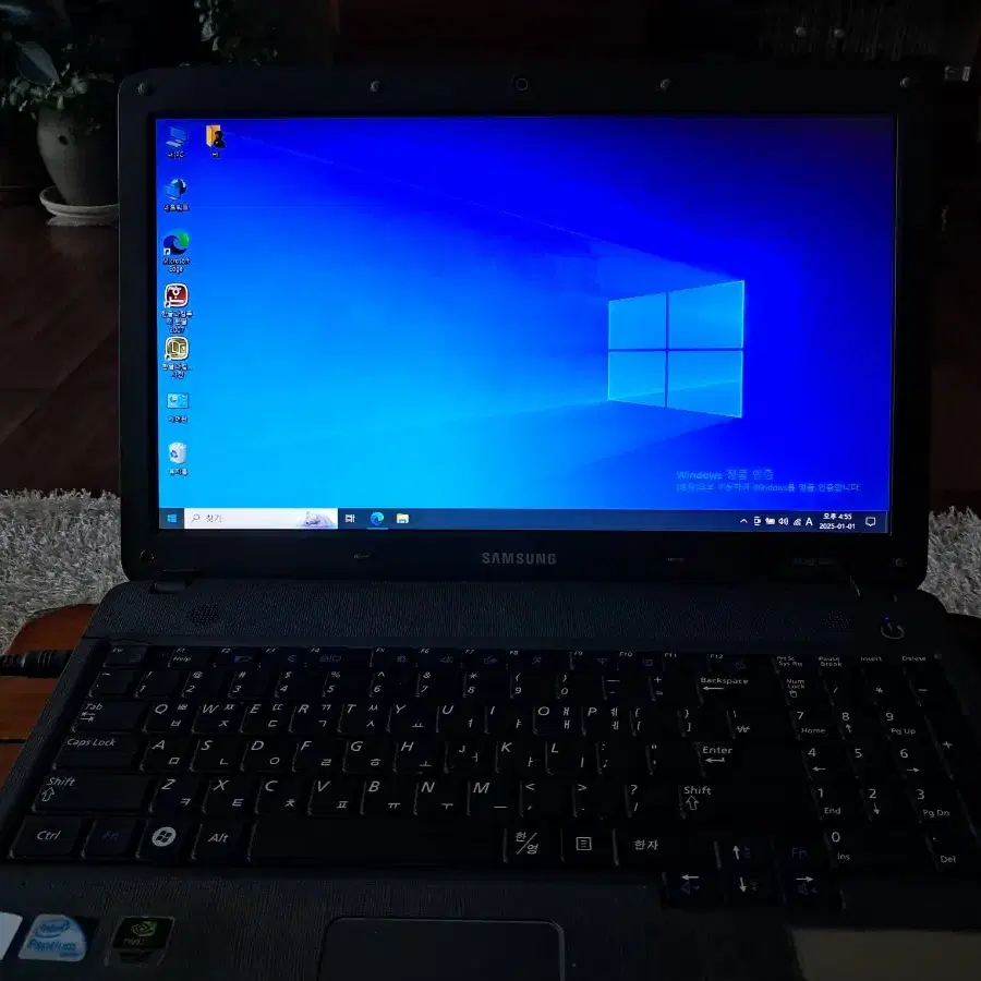 삼성 15.6" 노트북 6GB, HDD250GB, WINDOW10