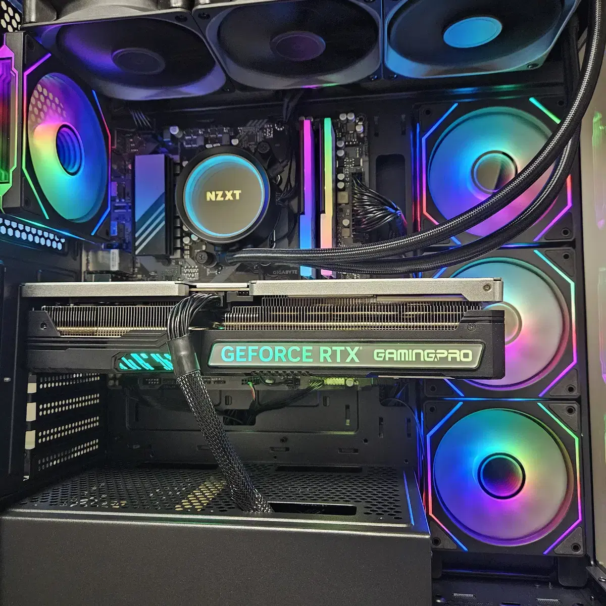 9800x3d, rtx4080 super 하이엔드급 본체