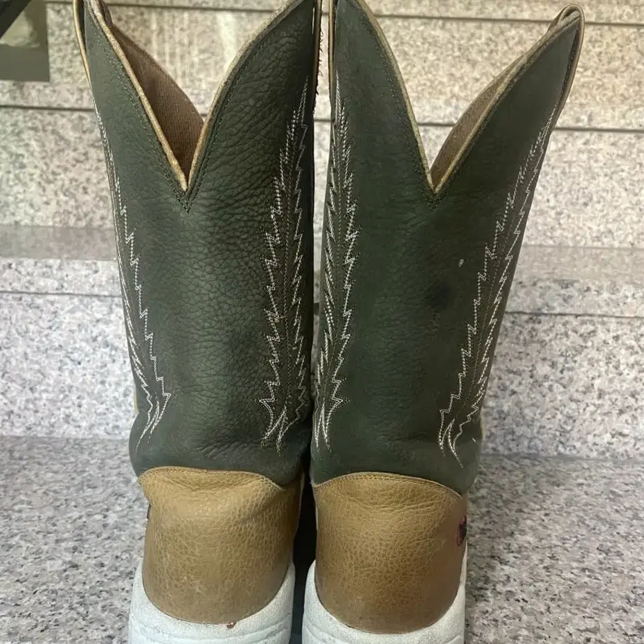 Tony lama teny boots