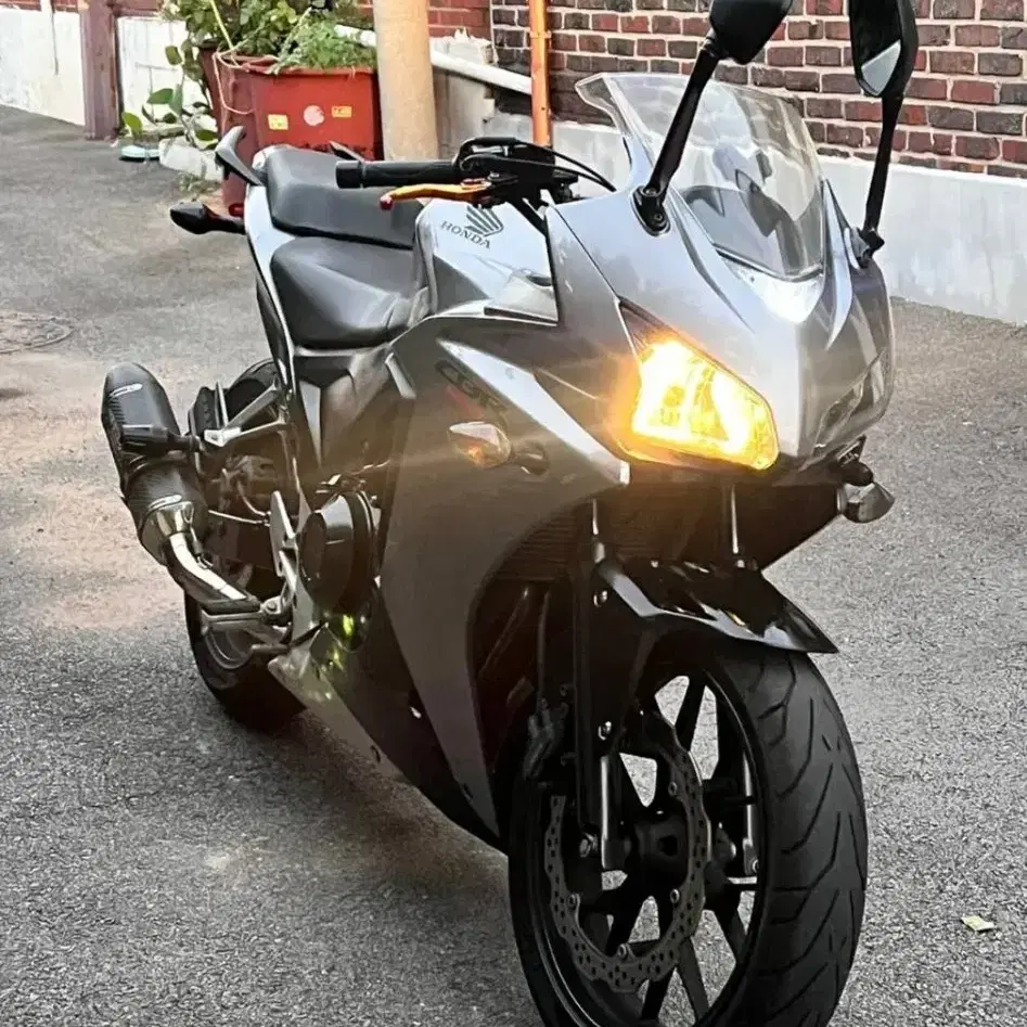 혼다 CBR500R 15년식 깔끔한차량