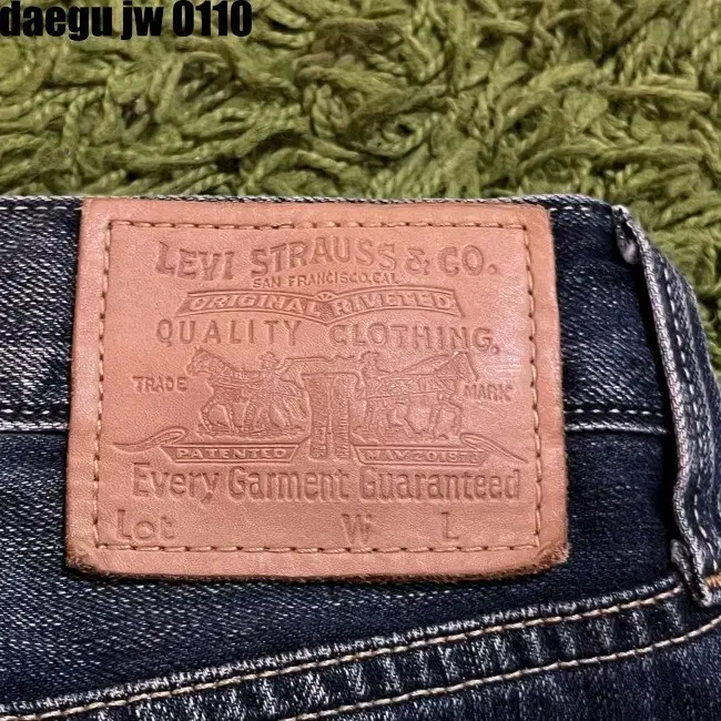 32/33 LEVI STRAUSS & CO PANTS 리바이스 청바지