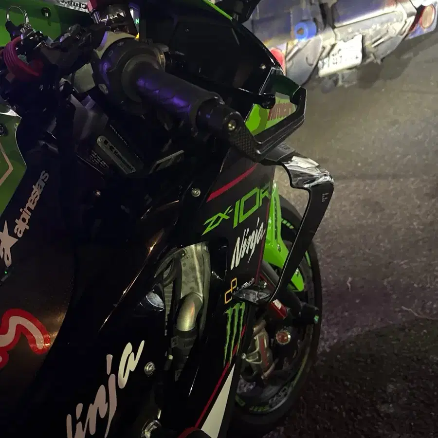 가와사키 zx10r