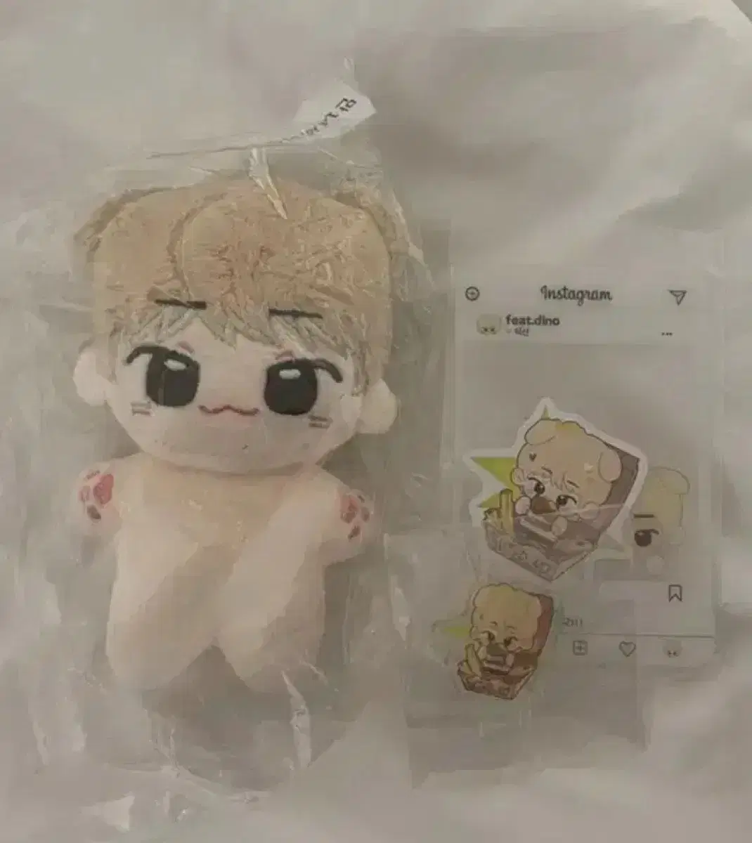 SEVENTEEN dino 10cm doll Mongmongchan sealed WTS