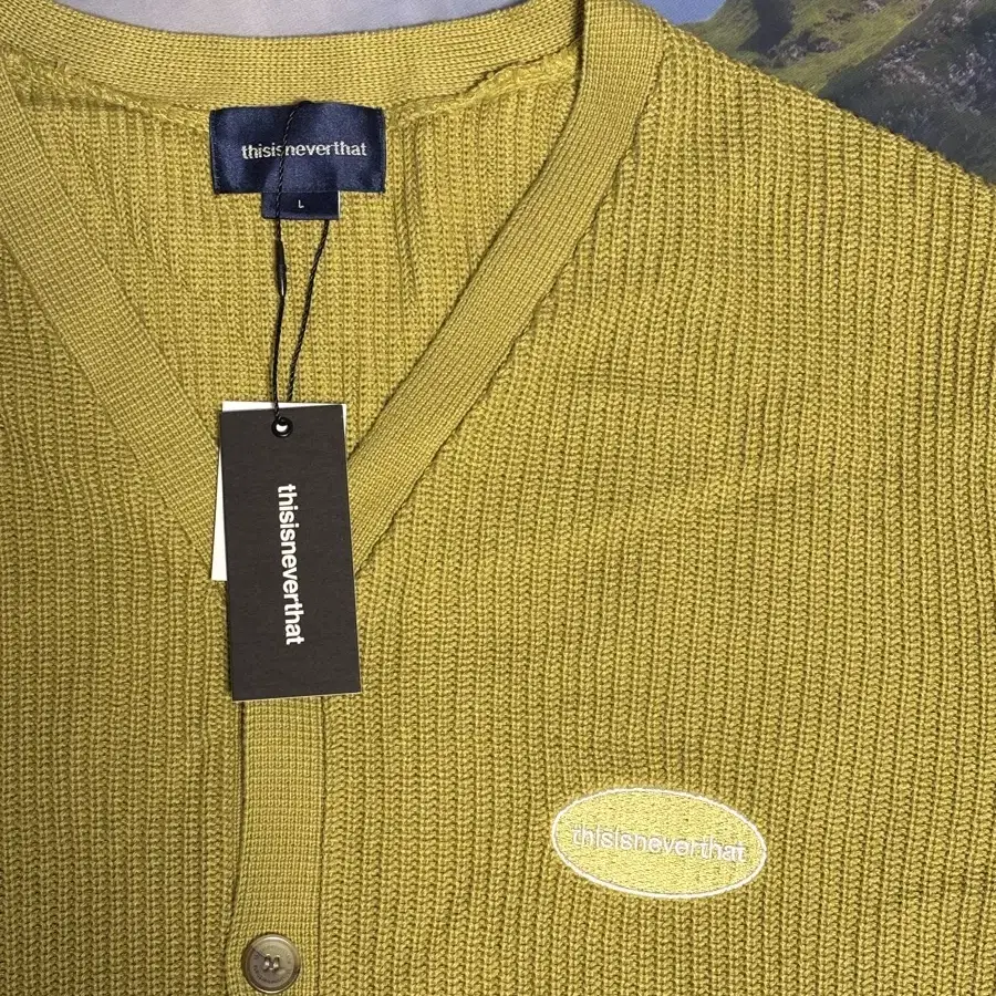 E/T-Logo Cardigan Mustard