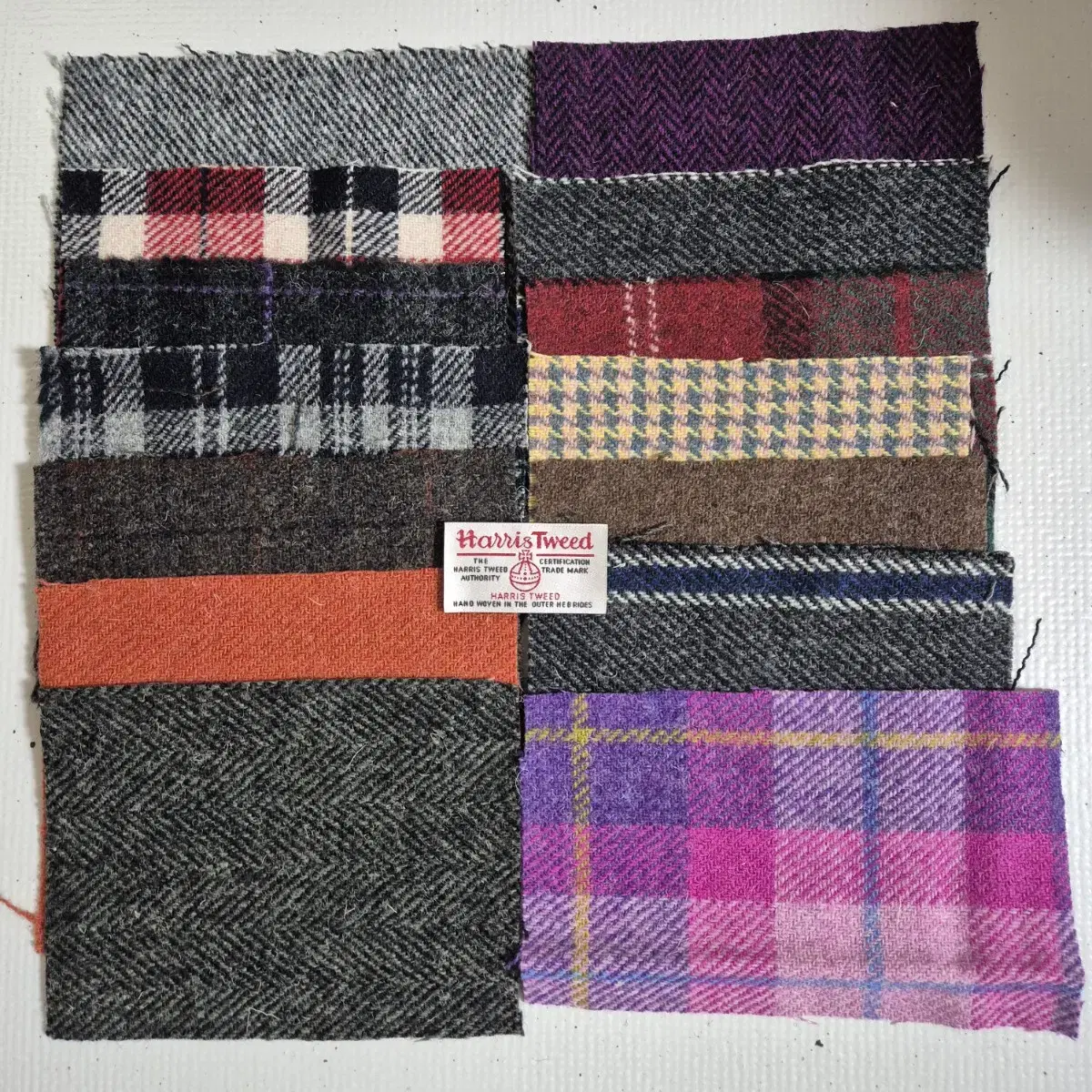 Harris tweed 해리스 트위드 미니 원단 브랜드택