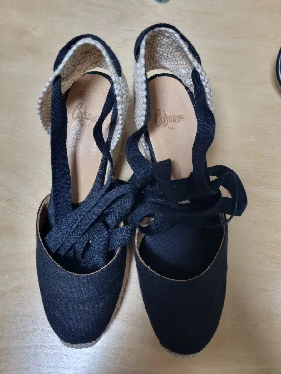 CASTANER Castaner Espadau Hill
