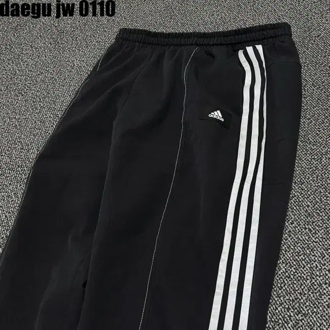 M ADIDAS PANTS 아디다스 바지