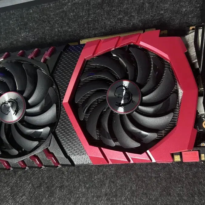 MSI GTX1070 8GB 트윈프로져 팝니다