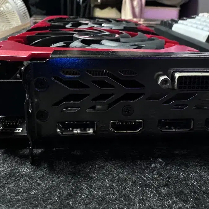 MSI GTX1070 8GB 트윈프로져 팝니다