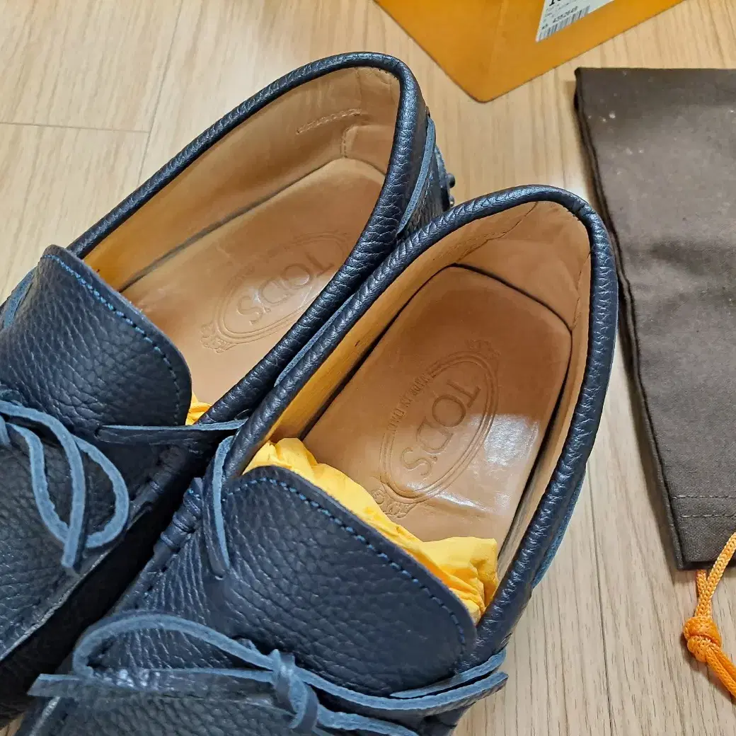 [토즈]Tod's 드라이빙슈즈_6사이즈