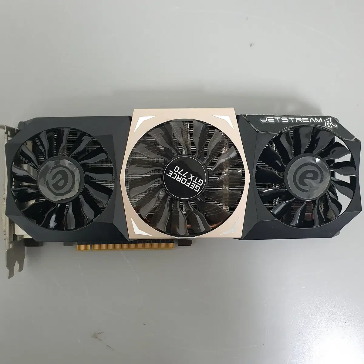 [무료배송] 중고 이엠텍 GTX770 제트스트림 4GB 그래픽카드