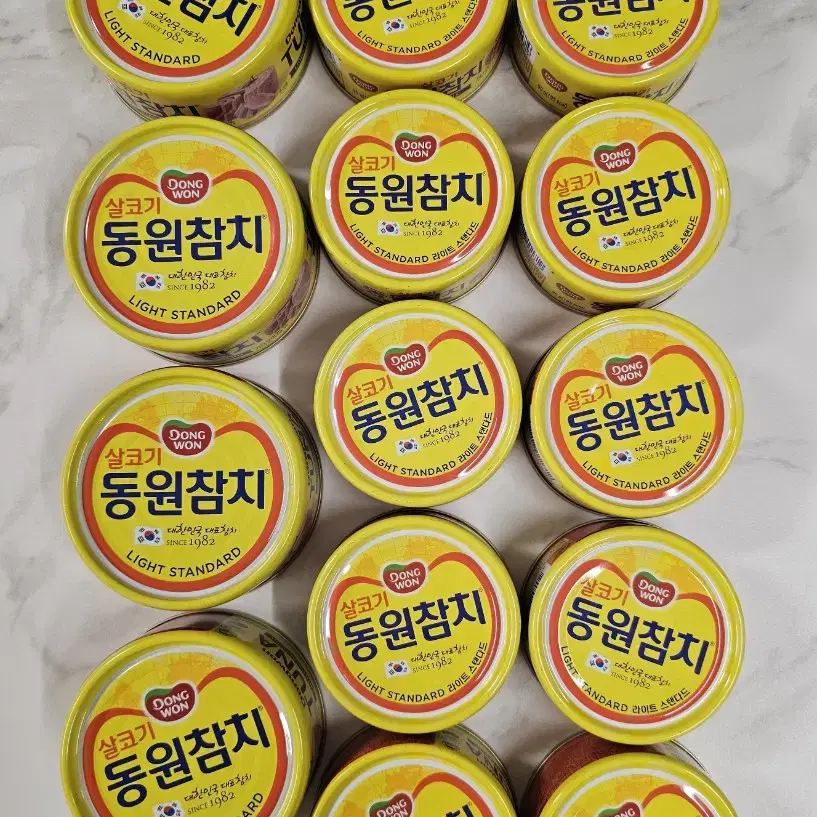 동원참치 135g 4개,  90g 10개