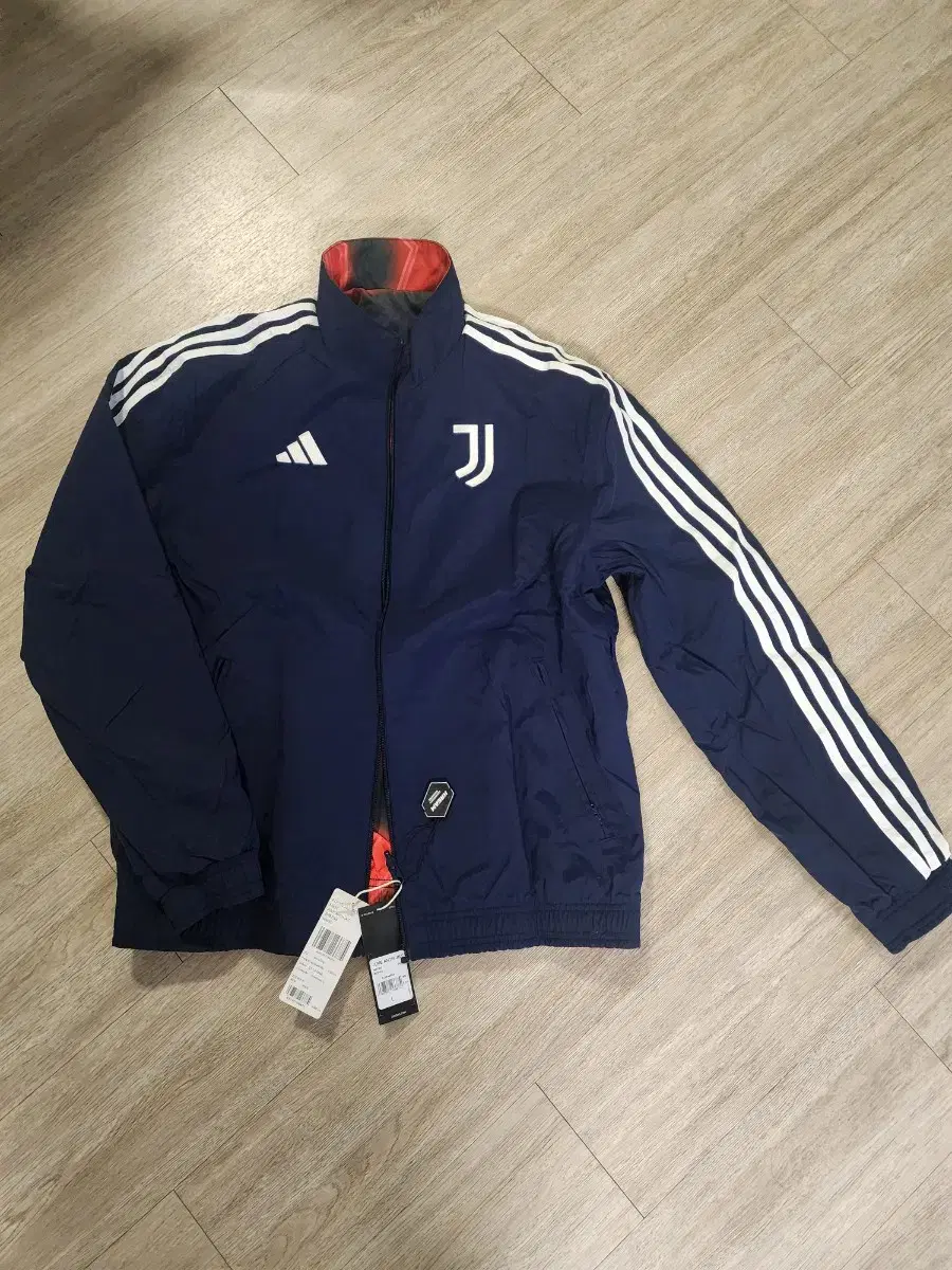 [아디다스] 유벤투스 JUVE ANTH JKT 리버서블 트랙탑 (IP87