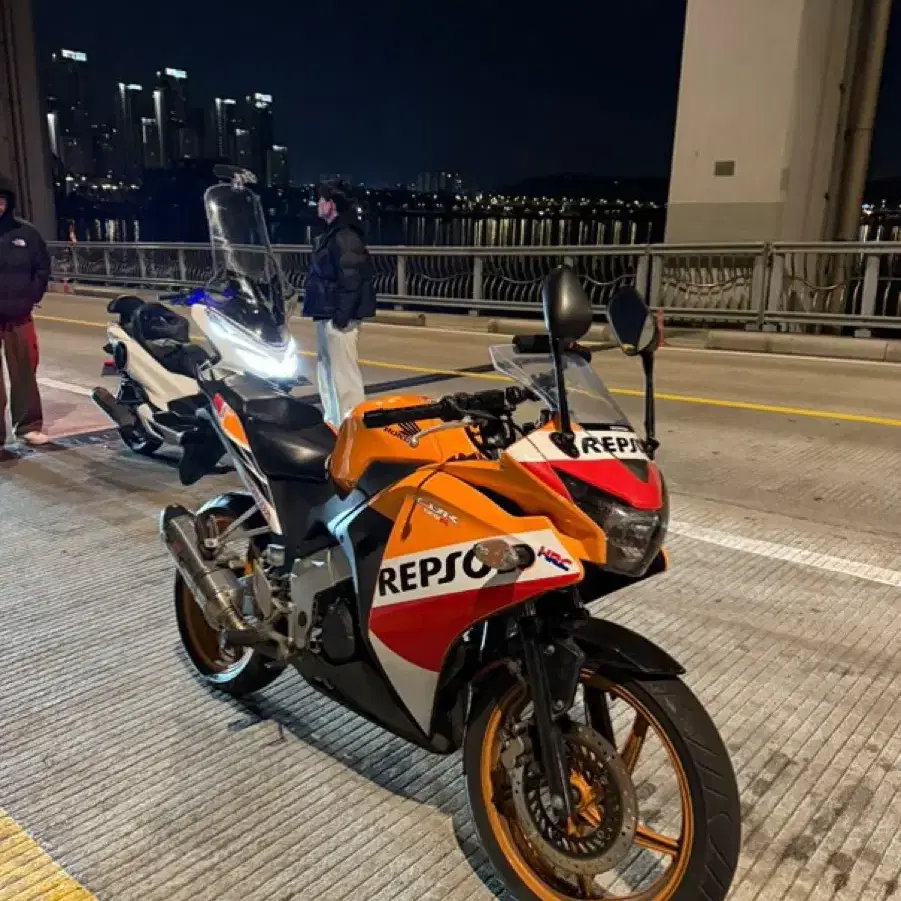 cbr125