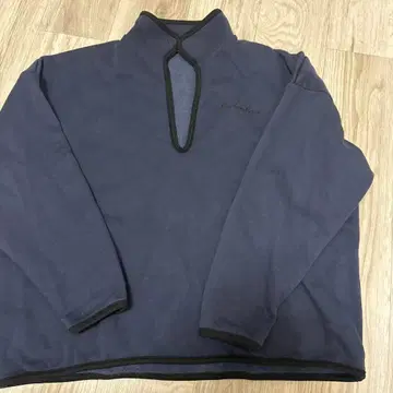 BrokenBase 플리스 네이비