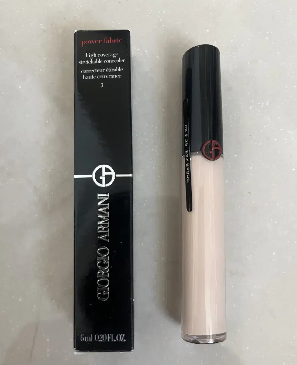 Giorgio Armani concealer + Bobby Brown eyeshadow