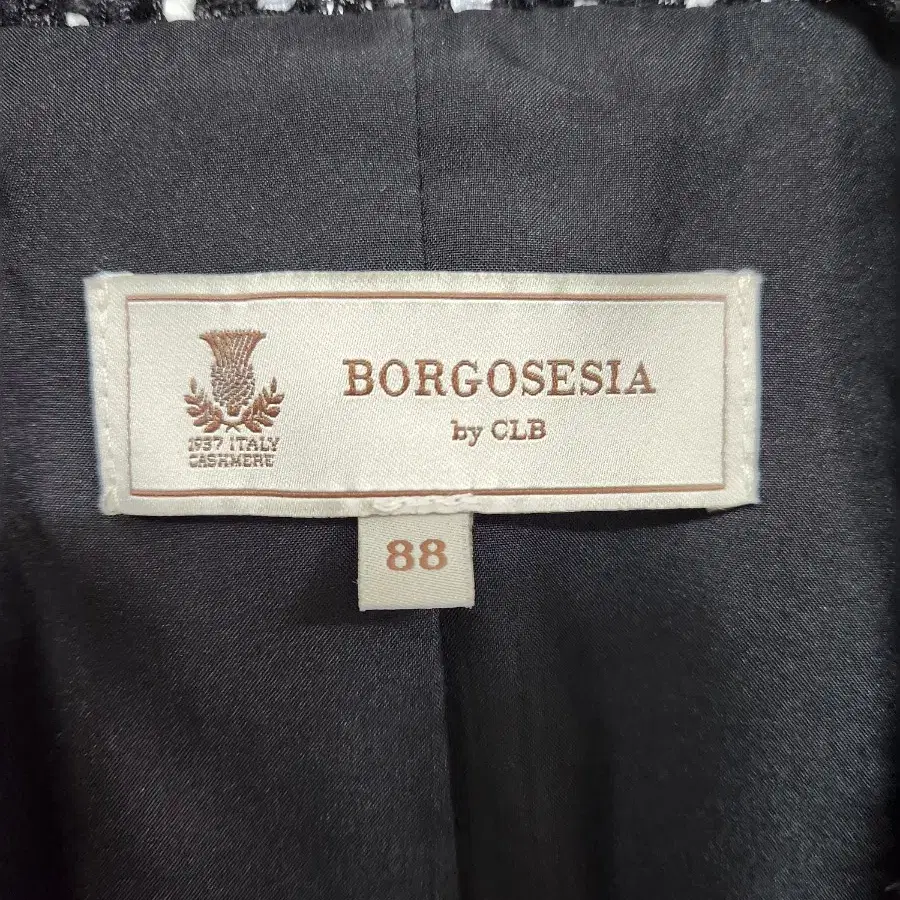 BORGOSESIA 여성자켓