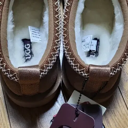 호주 어그 타스만 UGG 슬리퍼 체스트넛 새상품 eu38