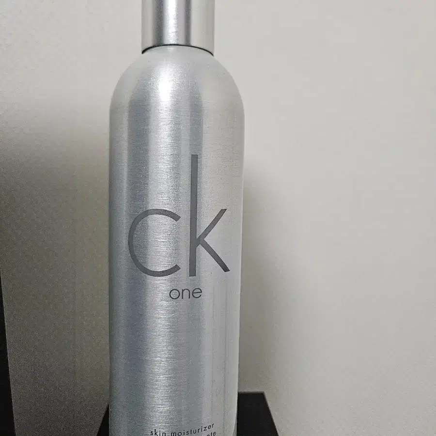 캘빈클라인 CK ONE 스킨 모이스처라이저 올인원 로션 250ml