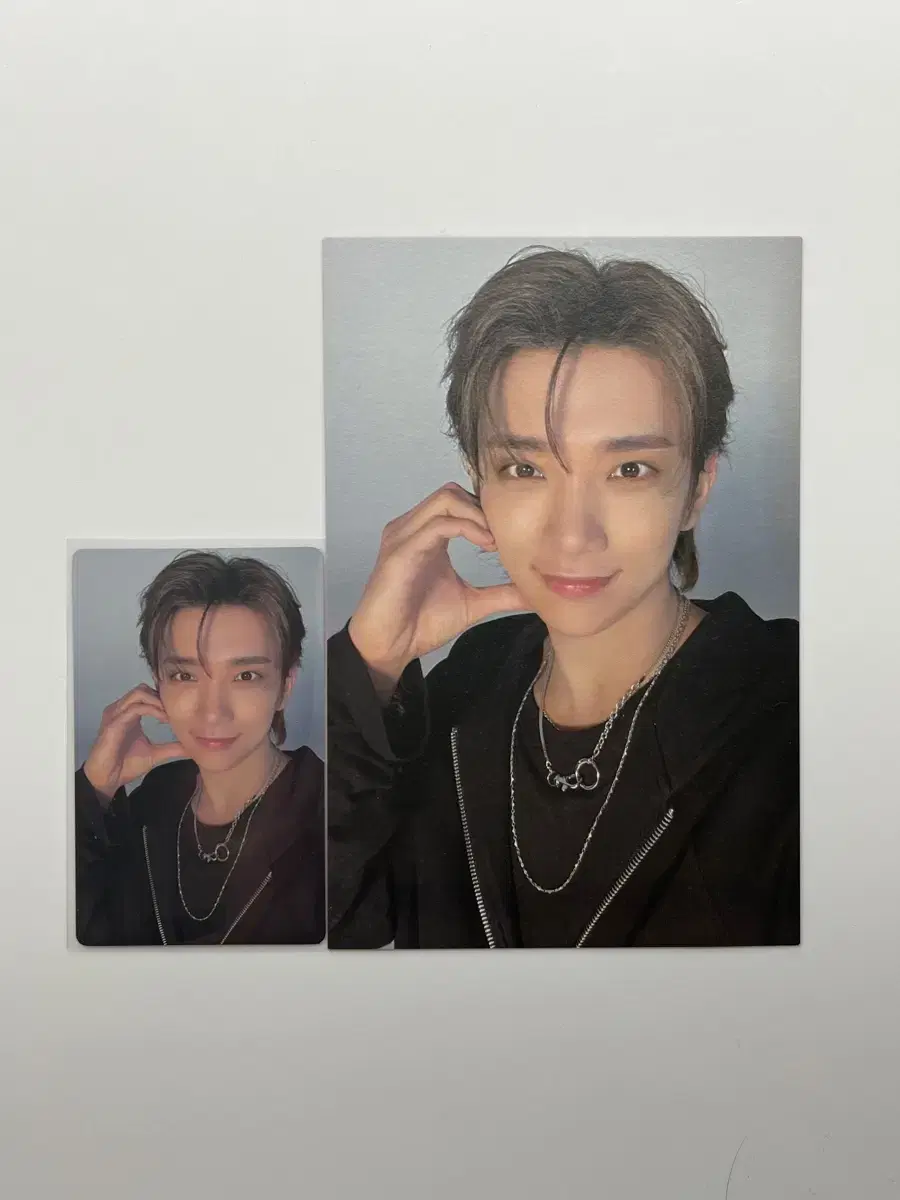 Quick sale seventeen joshua pre-order benefit Photocard