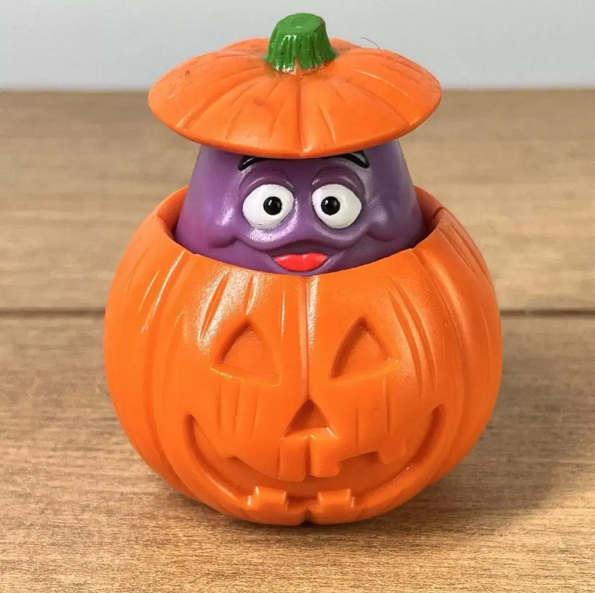 (Unsealed) McDonald's 1995 Vintage Happy Meal Figure McToy Grimmers Halloween