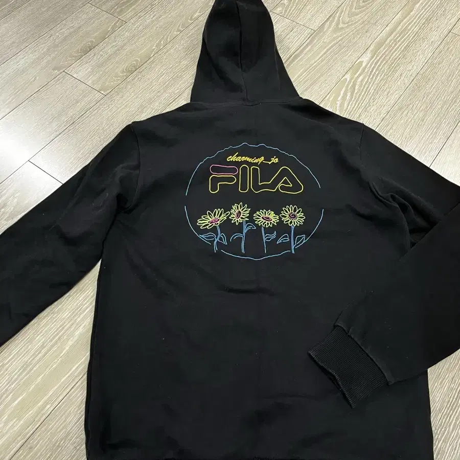 휠라(FILA) x 조매력(Charming_Jo) 후드티