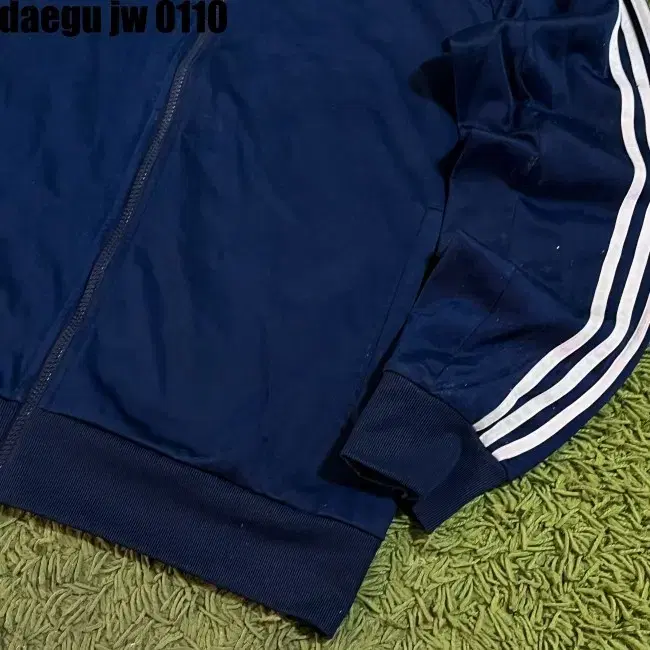 105 ADIDAS ZIPUP 아디다스 집업