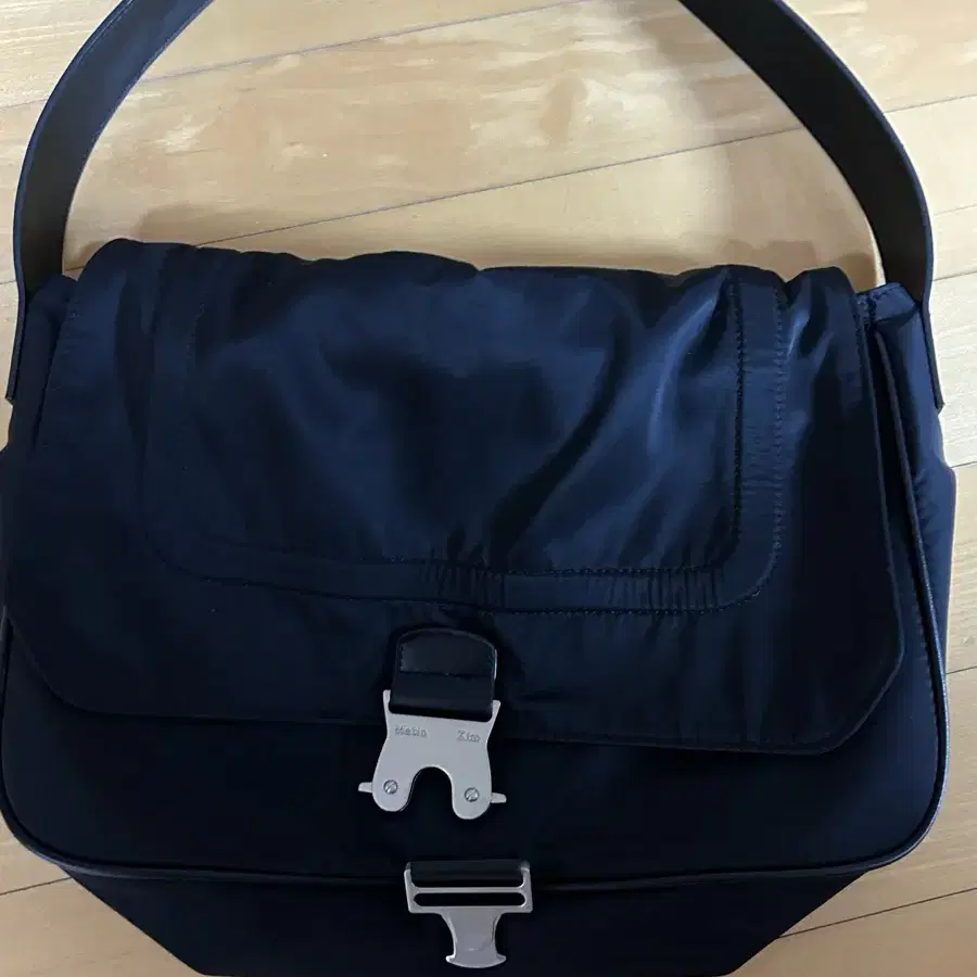 마뗑킴 숄더백 BUCKLE BAG (무배)