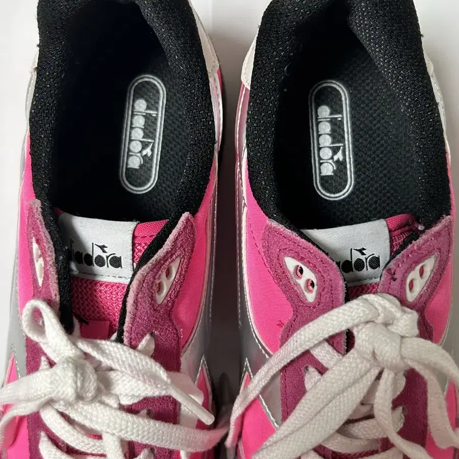 디아도라 diadora 운동화 살토 PINK