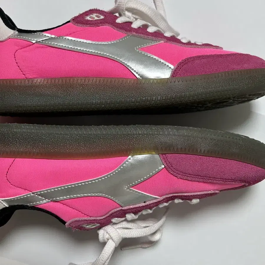 디아도라 diadora 운동화 살토 PINK