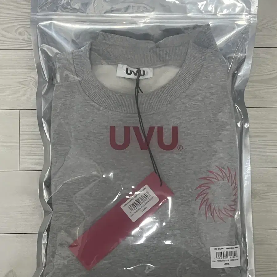 UVU TRAINING CLUB SWEATSHIRT (L)