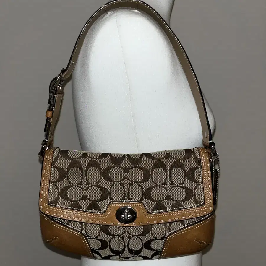 COACH light brown shoulder bag