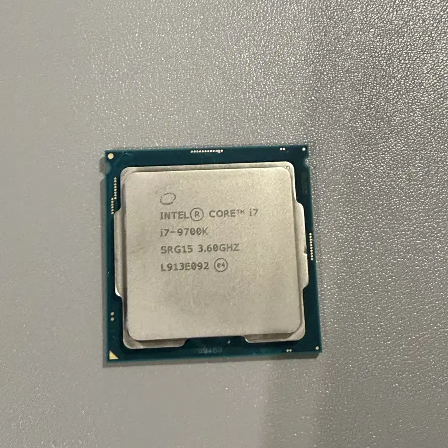 인텔 코어i7 9700k cpu