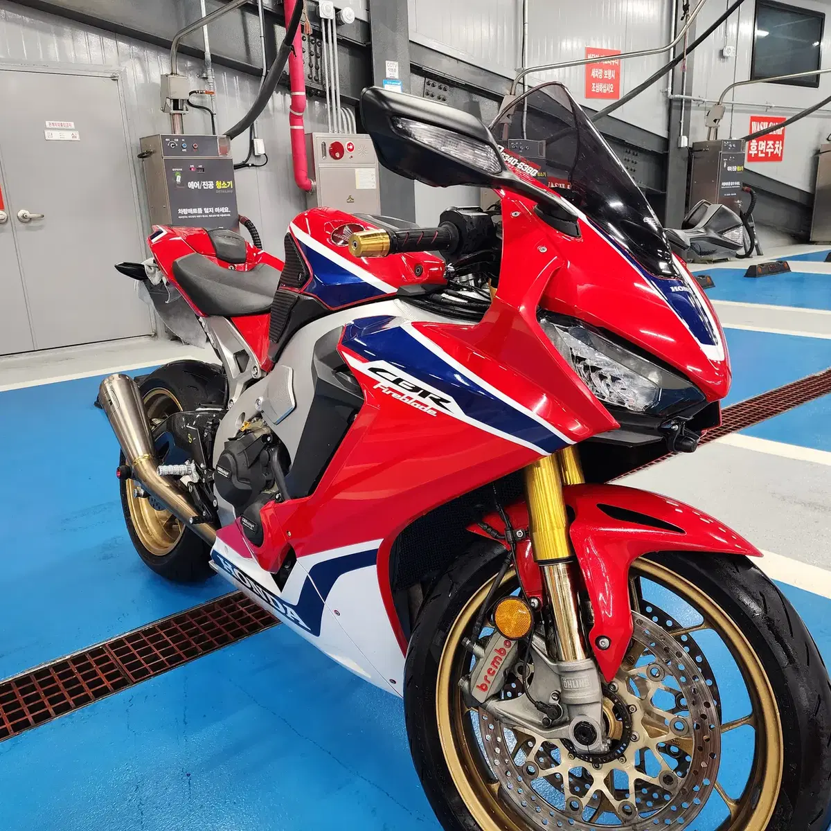 CBR1000RR SP 팝니다