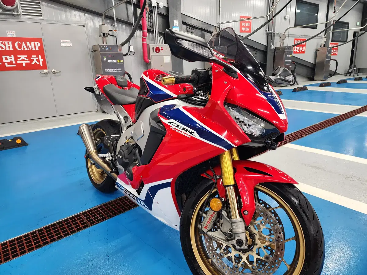 CBR1000RR SP 팝니다