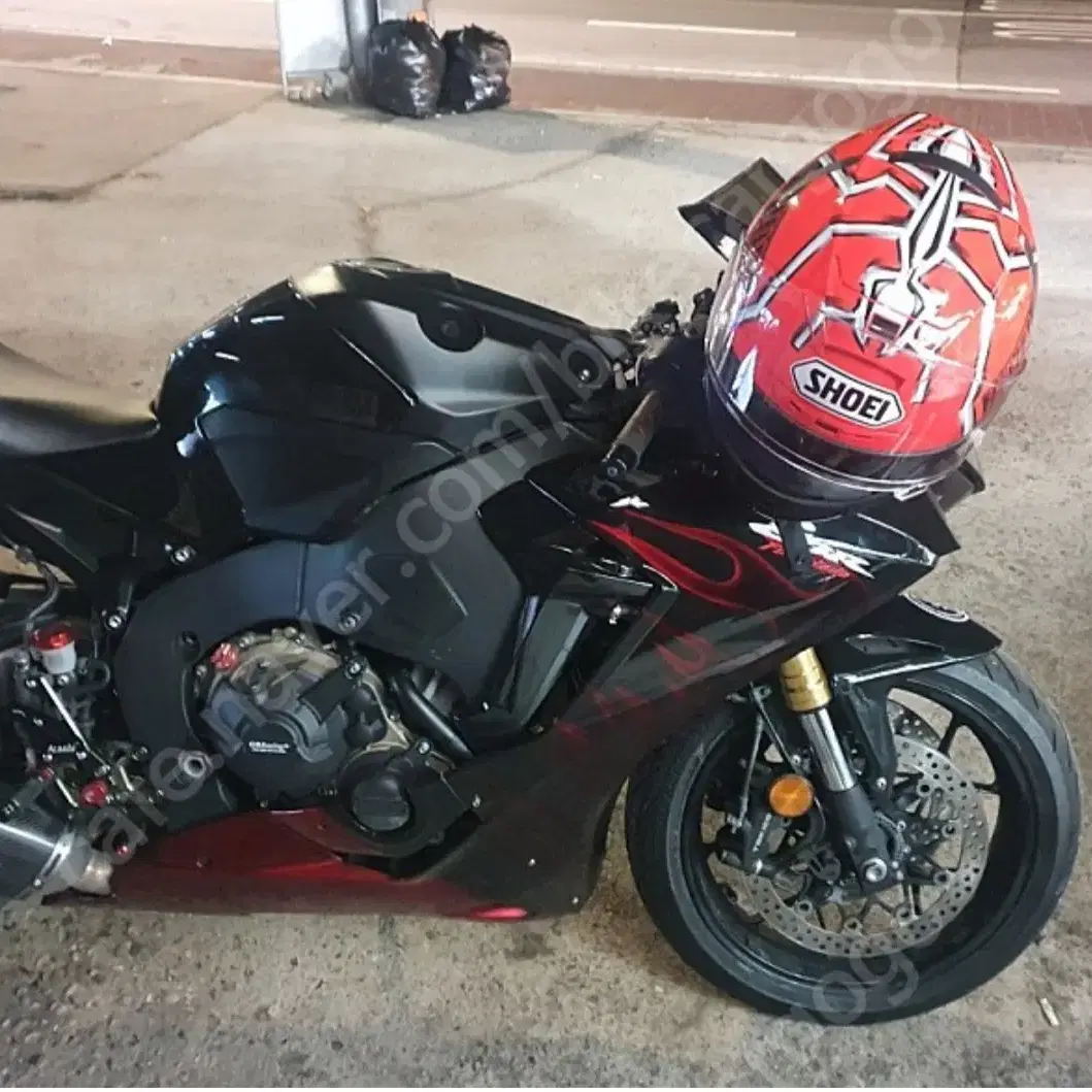 CBR1000RR SP 팝니다