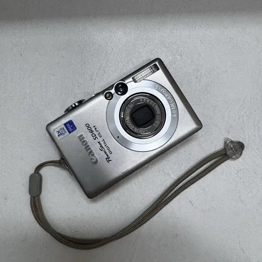 캐논 Ixus 익서스 60 (Powershot sd600)