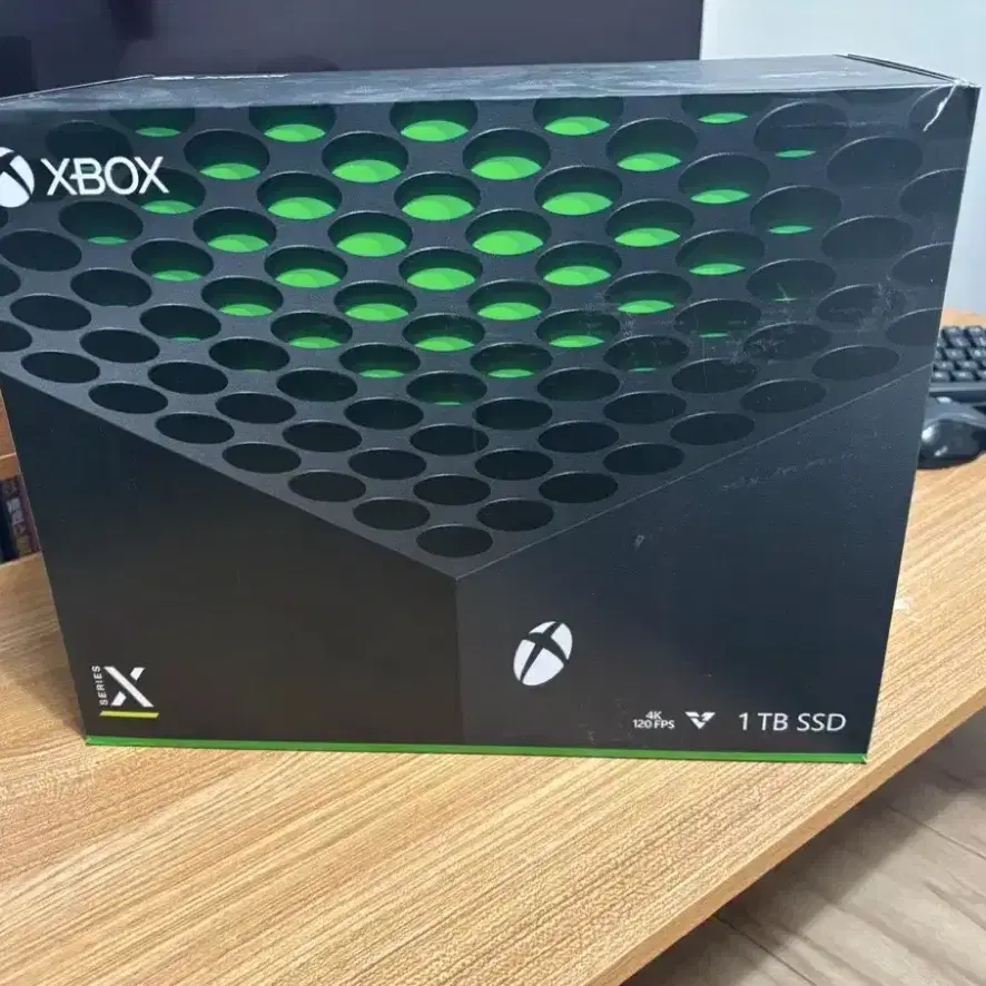 Xbox series X 1TB 엑시엑 판매 합니다