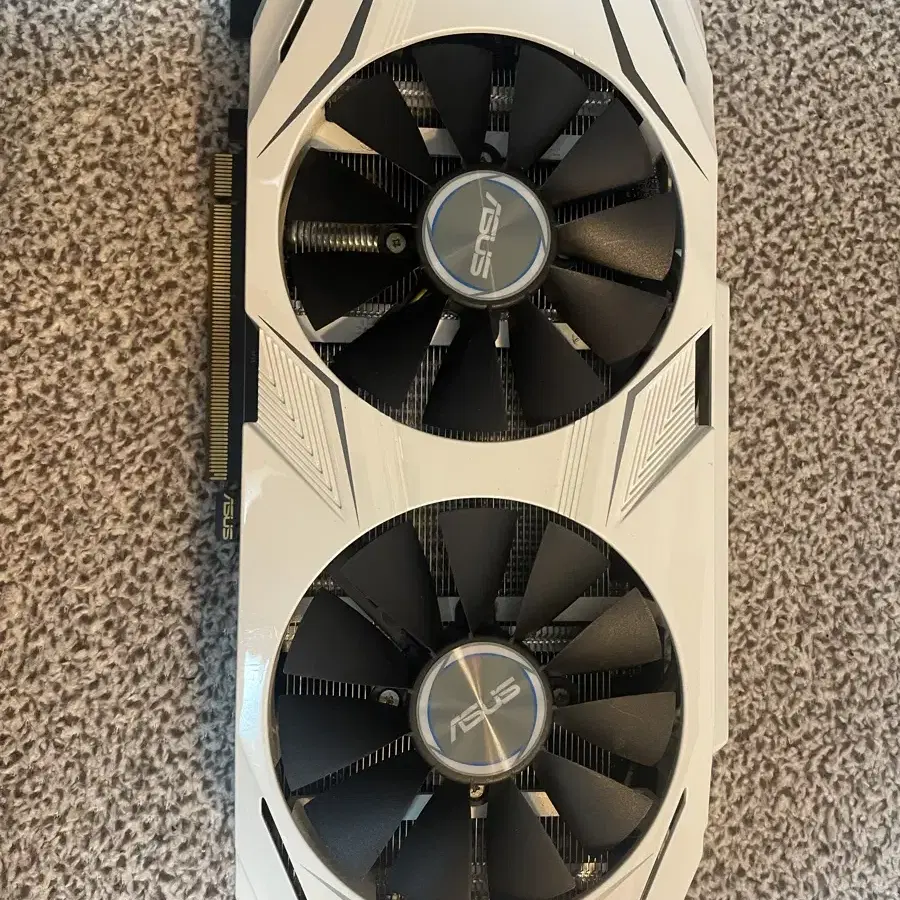 ASUS GTX1060 3G 판매합니다.