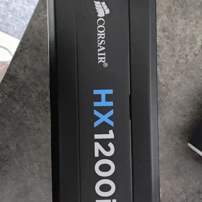 커새어 hx1200i파워 팝니다.