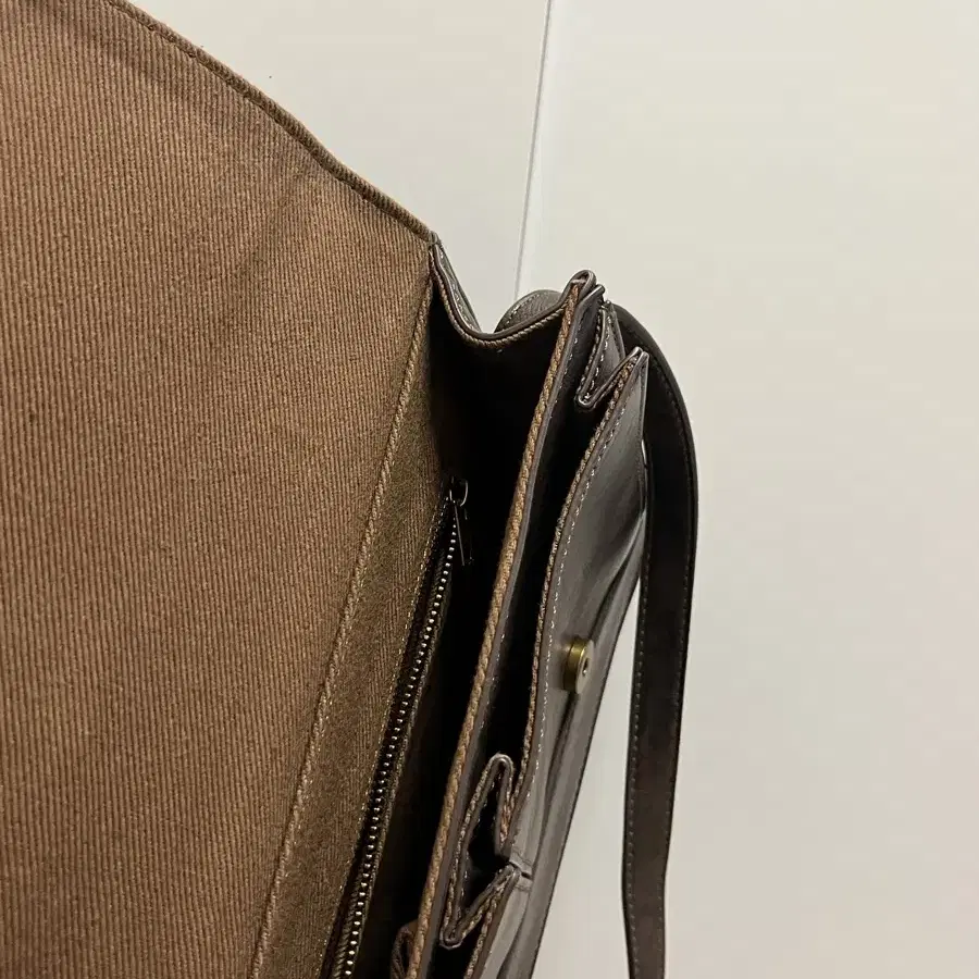 브랜디멜빌 brandy melville messenger bag