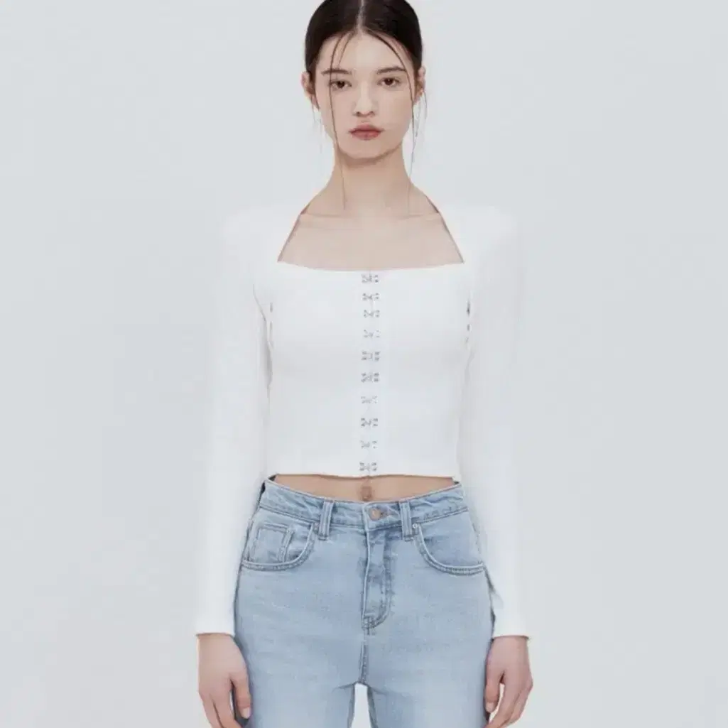 낫유어로즈 Hook square top white 후크 스퀘어탑