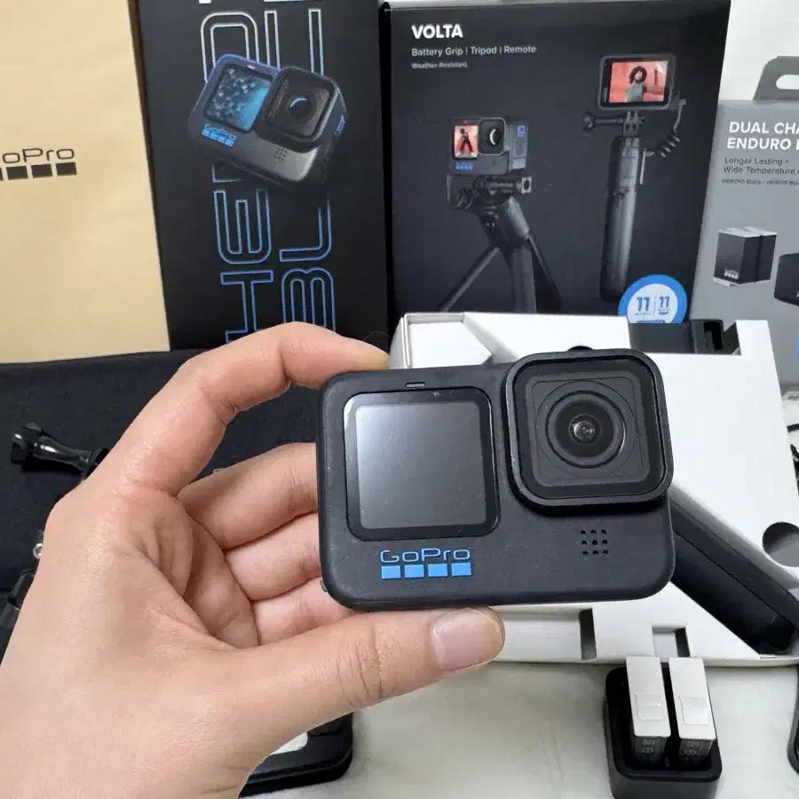 고프로 히어로 11 블랙 크리에이터 / GoPro HERO11 Black