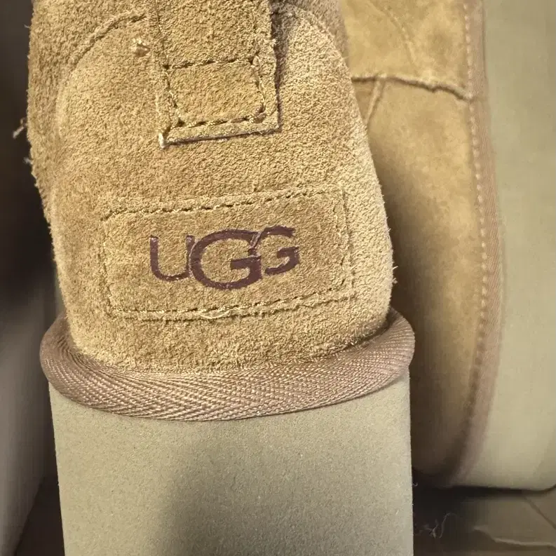 UGG 양털부츠